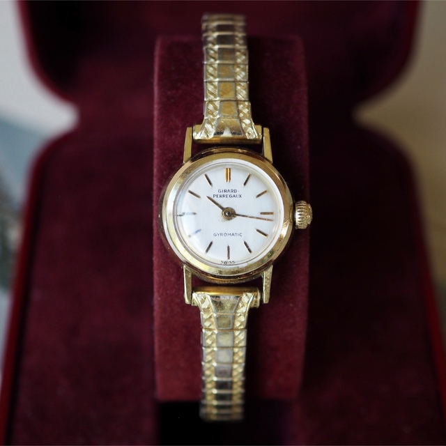 GIRARD-PERREGAUX(ジラールペルゴ)のジラールペルゴ 自動巻き 金張り ラウンド ベルト2本付🌟オメガ ハミルトン レディースのファッション小物(腕時計)の商品写真