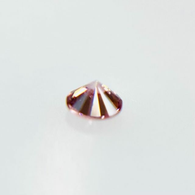 FANCY VIVID PINK 0.043ct RD/RT2082/CGL 7