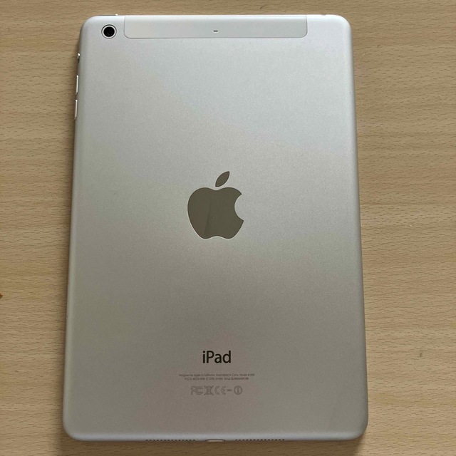 Apple(アップル)のipad mini2 SIMフリー スマホ/家電/カメラのPC/タブレット(タブレット)の商品写真