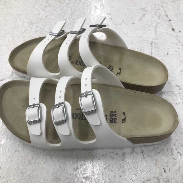 BIRKENSTOCK(ビルケンシュトック)のmiyof様専用ビルケンシュトック　サンダル　24.5cm レディースの靴/シューズ(サンダル)の商品写真