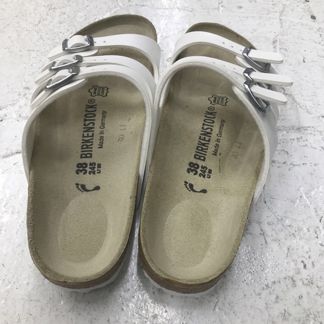 BIRKENSTOCK(ビルケンシュトック)のmiyof様専用ビルケンシュトック　サンダル　24.5cm レディースの靴/シューズ(サンダル)の商品写真