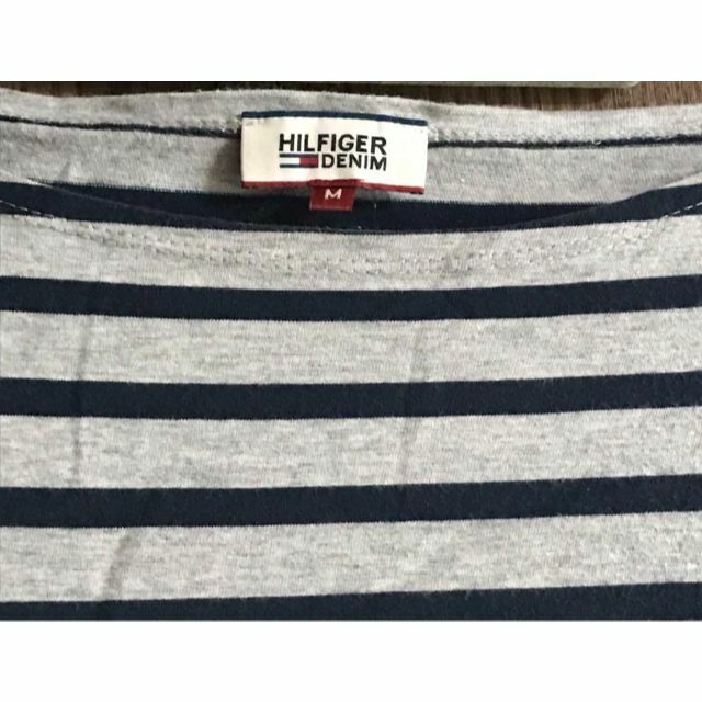 TOMMY HILFIGER(トミーヒルフィガー)のトミーヒルフィガー トミー ジーンズ 半袖 Tシャツ カットソー ボーダー レディースのトップス(Tシャツ(半袖/袖なし))の商品写真