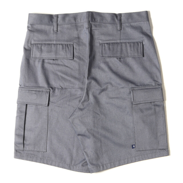 DESCENDANT(ディセンダント)のDESCENDANT ディセンダント パンツ サイズ:3 22SS コットン チノクロス カーゴ ショーツ GILL COTTON CHINO SHORTS グレー ボトムス ショートパンツ 【メンズ】 メンズのパンツ(ショートパンツ)の商品写真