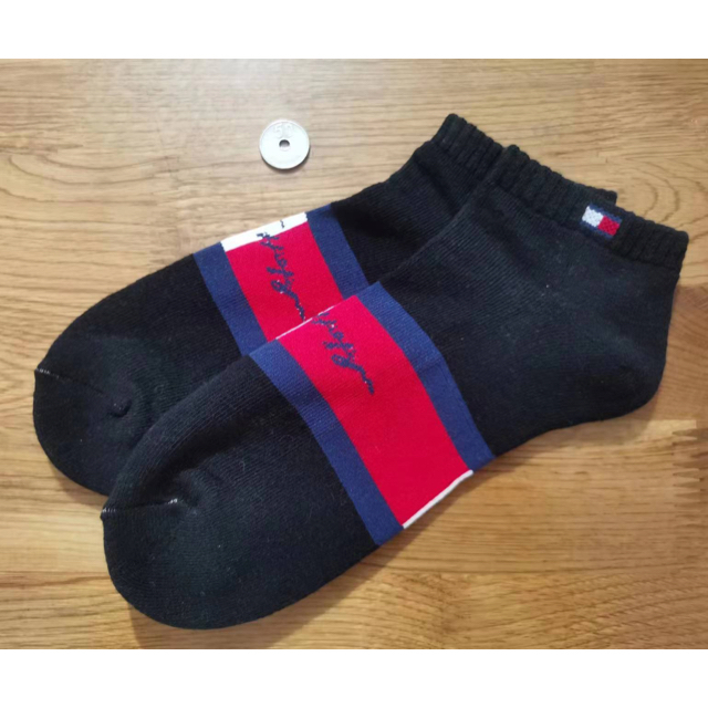 TOMMY HILFIGER(トミーヒルフィガー)の新品トミーヒルフィガーTOMMY HILFIGERメンズ4足セット602 メンズのレッグウェア(ソックス)の商品写真