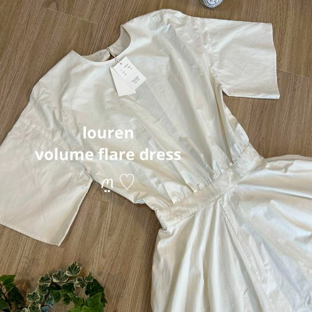 louren volume flare dress