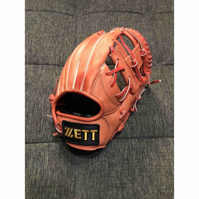 ZETT(ゼット)のZETT グローブ　内野手 スポーツ/アウトドアの野球(グローブ)の商品写真