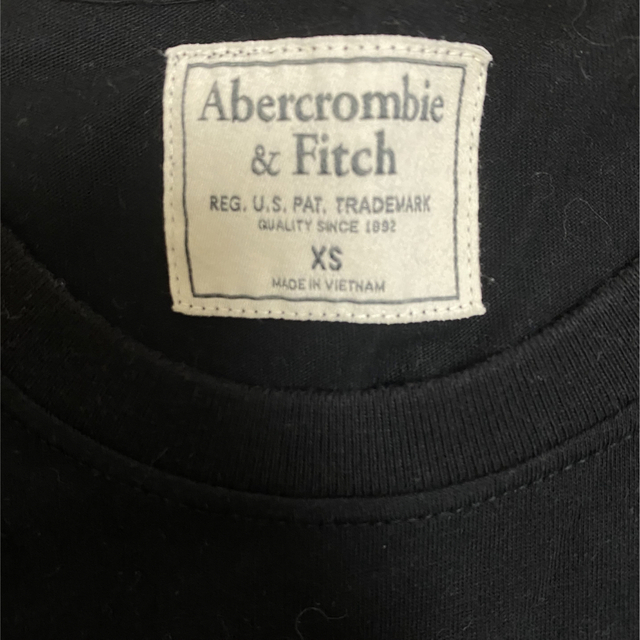 Abercrombie&Fitch(アバクロンビーアンドフィッチ)の【SALE】Abercrombie&Fitch♡アバクロ♡半袖Tシャツ♡ブラック メンズのトップス(Tシャツ/カットソー(半袖/袖なし))の商品写真