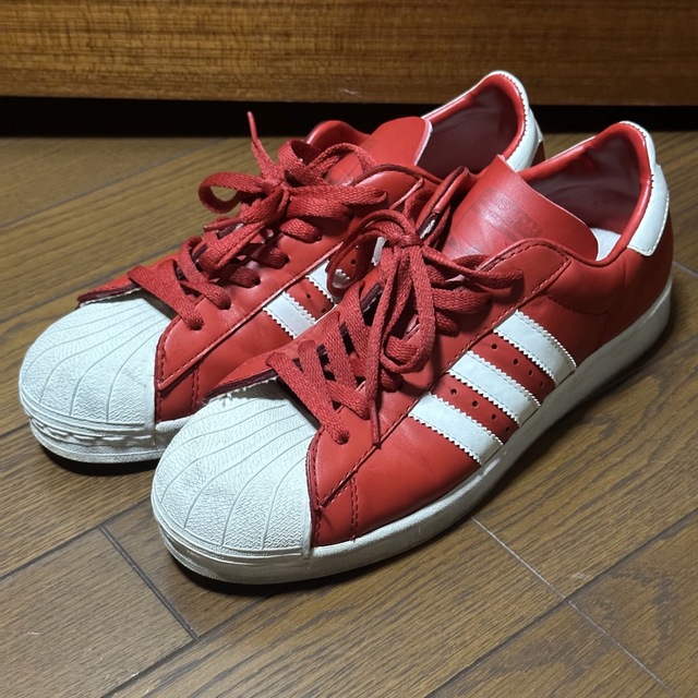 adidas(アディダス)の95年製 アディダス  スーパースター 赤 26.5 adidas ヴィンテージ メンズの靴/シューズ(スニーカー)の商品写真