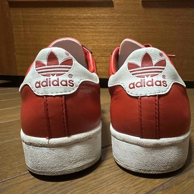 adidas(アディダス)の95年製 アディダス  スーパースター 赤 26.5 adidas ヴィンテージ メンズの靴/シューズ(スニーカー)の商品写真