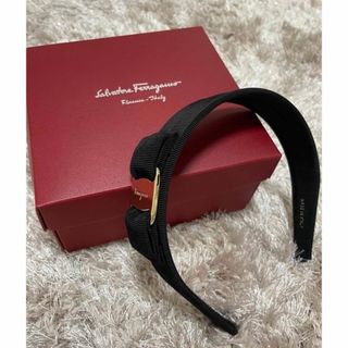 フェラガモ(Ferragamo)のFerragamo フェラガモ カチューシャ ブラック(カチューシャ)