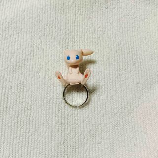 ポケモン(ポケモン)のミュウ　指輪(その他)