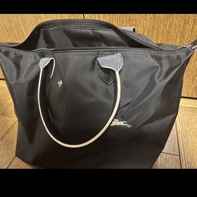 LONGCHAMP(ロンシャン)のロンシャン ハンドバッグ 折りたたみ レディースのバッグ(ハンドバッグ)の商品写真