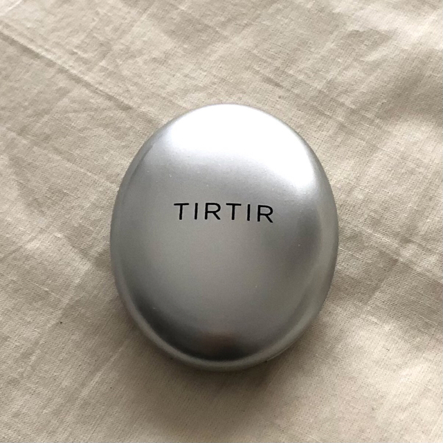 TIRTIR ミニサイズ 21N IVORY 4.5g ティルティル コスメ/美容のベースメイク/化粧品(ファンデーション)の商品写真