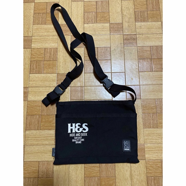 HIDE AND SEEK(ハイドアンドシーク)のH&S x CHROME Mini Shoulder Bag メンズのバッグ(ショルダーバッグ)の商品写真