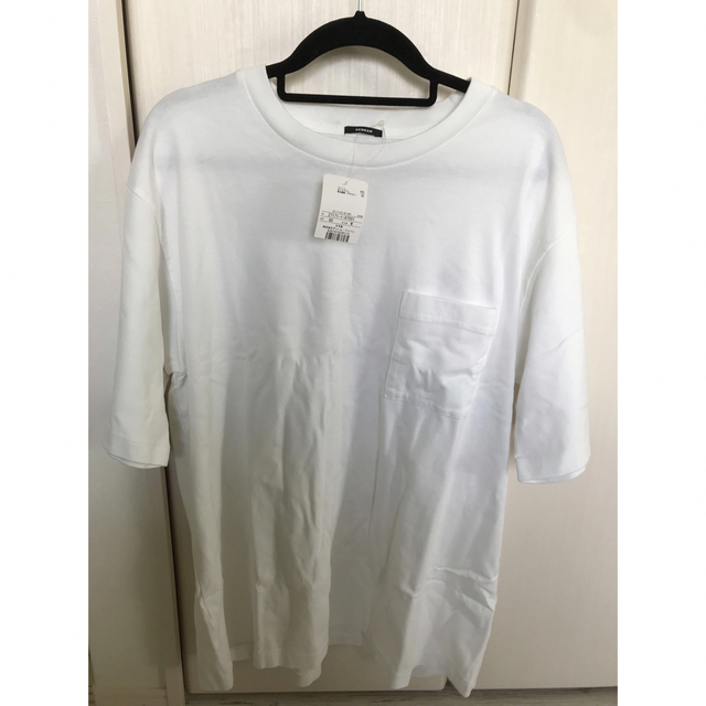 DENHAM(デンハム)のデンハムDENHAM未使用Tシャツタグ付き新品 メンズのトップス(Tシャツ/カットソー(半袖/袖なし))の商品写真