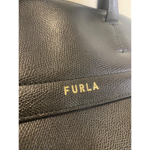 Furla(フルラ)のFURLA PIPER ブラック ハンドバッグ 人気モデル レディースのバッグ(ハンドバッグ)の商品写真