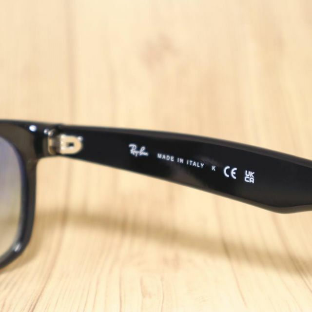 Ray-Ban(レイバン)の新作！　レイバン正規　RB2132F-901/3F　RB2132F-9013F メンズのファッション小物(サングラス/メガネ)の商品写真