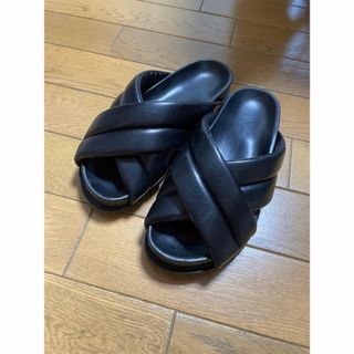 ジルサンダー(Jil Sander)のJIL SANDER クロスストラップ レザー サンダル 27.5㎝(サンダル)