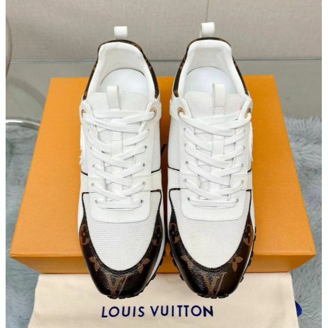 LOUIS VUITTON - ルイヴィトンランアウェイラインスニーカー新品未使用