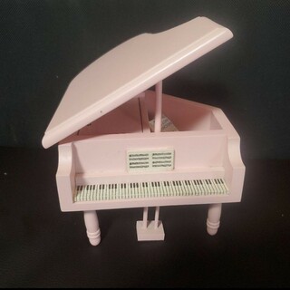 ピアノ型オルゴール(オルゴール)