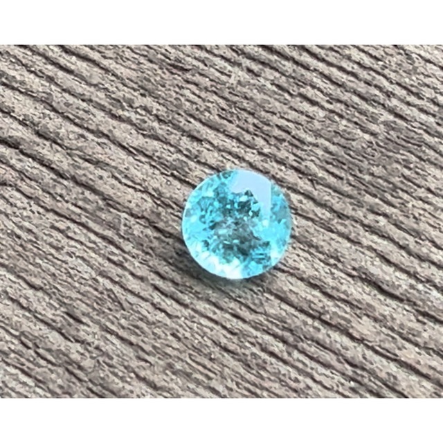 ネオンブルーパライバトルマリン  0.52ct