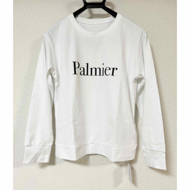 Apuweiser-riche(アプワイザーリッシェ)の【新品タグ付き】Apuweiser-riche♡ノベルティ　ロゴロンT レディースのトップス(Tシャツ(長袖/七分))の商品写真