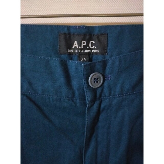 A.P.C(アーペーセー)のレア　MADE IN ルーマニア APC ハーフパンツ レディースのパンツ(ハーフパンツ)の商品写真