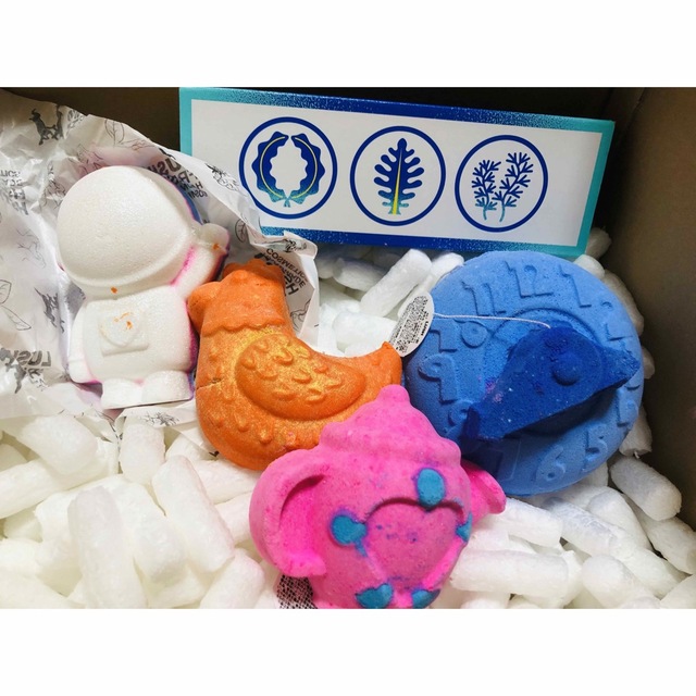 LUSH(ラッシュ)のナーガ様専用 コスメ/美容のボディケア(入浴剤/バスソルト)の商品写真