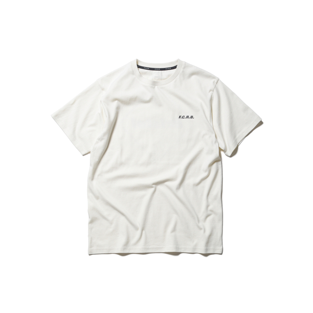 F.C.R.B.(エフシーアールビー)のL 新品 送料無料 FCRB 23SS EMBLEM TEE OFF WHITE メンズのトップス(Tシャツ/カットソー(半袖/袖なし))の商品写真