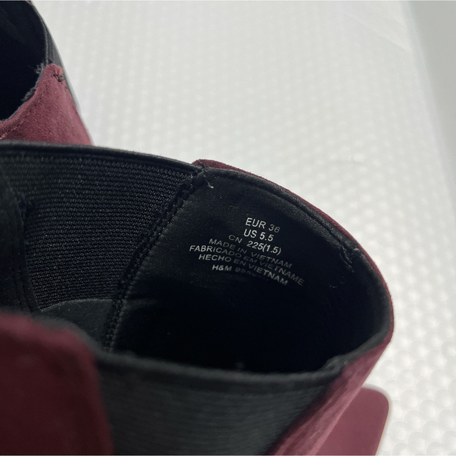 H&M(エイチアンドエム)のH&M ブーティ  ボルドー スクエアトゥショートブーツ レディースの靴/シューズ(ブーティ)の商品写真