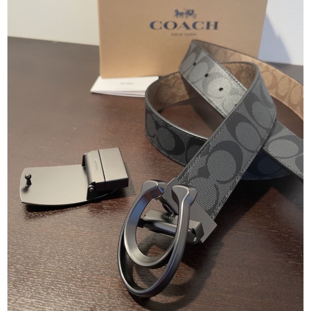 限定価格！COACH3点セットシグネチャーフリーサイズリバーシブルベルト箱付き