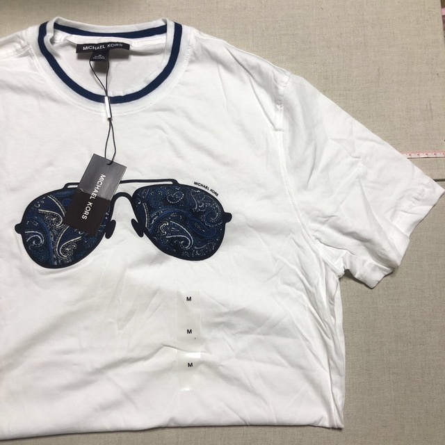 Michael Kors(マイケルコース)のMichael kors レディースTシャツ　Mサイズ サングラス レディースのトップス(Tシャツ(半袖/袖なし))の商品写真