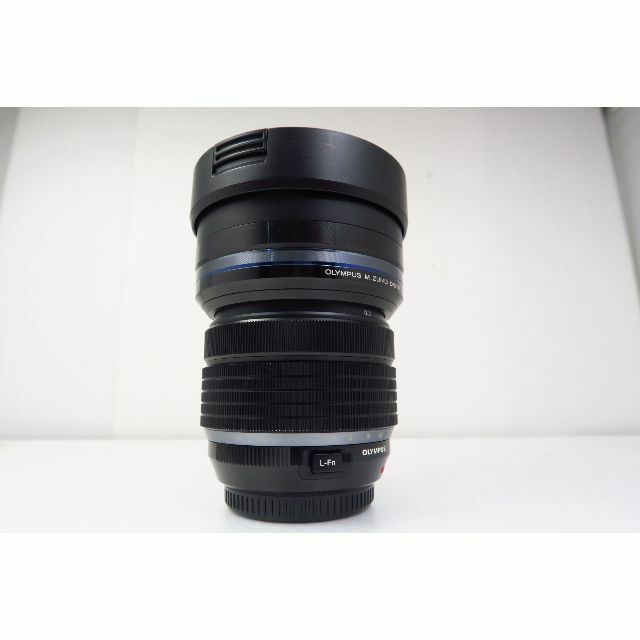 OLYMPUS 7-14mm F2.8 PRO スマホ/家電/カメラのカメラ(レンズ(ズーム))の商品写真