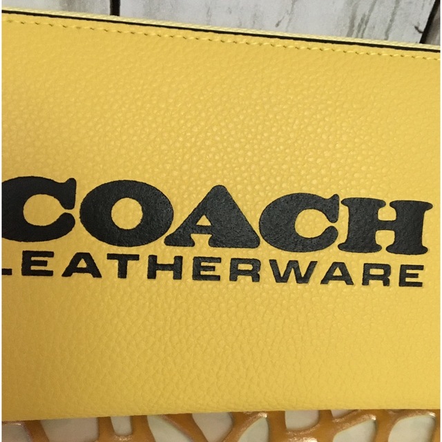 COACH - 新品未使用 COACH コーチ 長財布 ロゴ イエロー 黄色 金運 ...