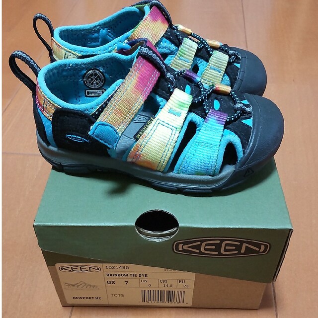 KEEN(キーン)のKEEN NEWPORT H2 14.5cm タイダイ キッズ/ベビー/マタニティのキッズ靴/シューズ(15cm~)(サンダル)の商品写真