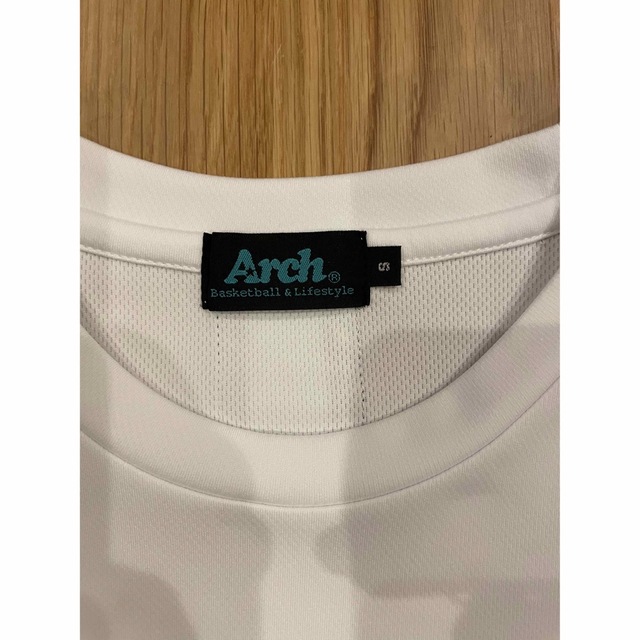 Arch(アーチ)のアーチ Arch  Tシャツ S 白黒2枚 スポーツ/アウトドアのスポーツ/アウトドア その他(バスケットボール)の商品写真