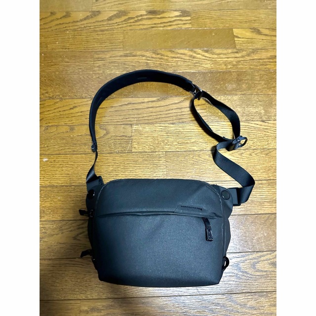 peak design 】Everyday Sling 3L ブラック - ケース/バッグ