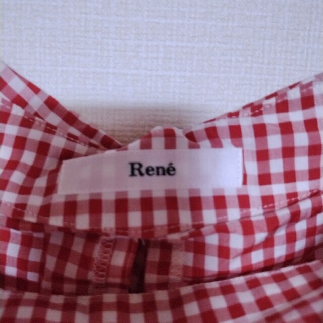 René(ルネ)の新品同様★ルネ★デザイントップス レディースのトップス(カットソー(半袖/袖なし))の商品写真