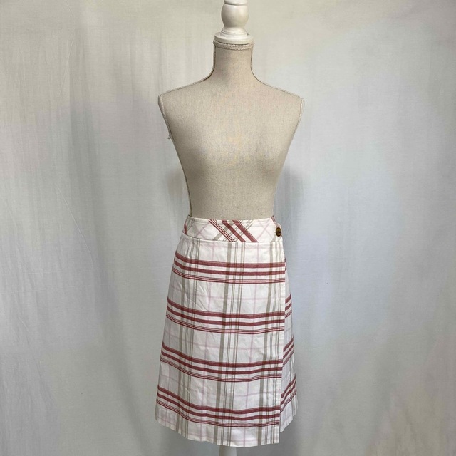 BURBERRY - BURBERRY LONDONバーバリー ラップスカート ノバチェック