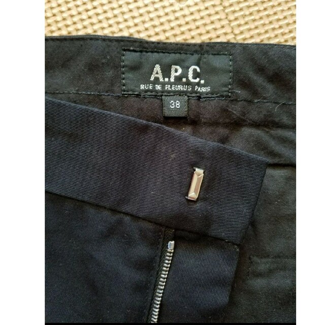 A.P.C(アーペーセー)の新品 レア！ MADE IN ルーマニア APC タックワイドパンツ ワイパン レディースのパンツ(その他)の商品写真