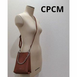 シーピーシーエム(CPCM)のCPCM シーピーシーエム ボールチェーン 2WAYショルダー バッグ キャメル(ショルダーバッグ)