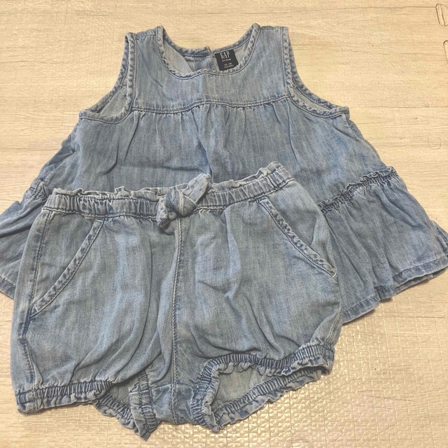 babyGAP(ベビーギャップ)のbabyGAP セットアップデニム　12-18m キッズ/ベビー/マタニティのベビー服(~85cm)(その他)の商品写真