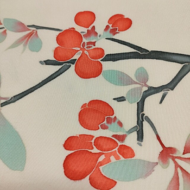 名古屋帯　木瓜の花　ボケ　塩瀬　しおぜ　塩瀬織り　正絹　シルク　きぬ　珍しい　赤 レディースの水着/浴衣(着物)の商品写真