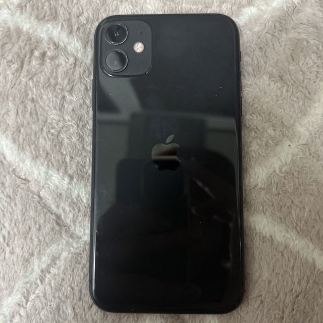 iPhone 11 ブラック 64GB au SIMフリー