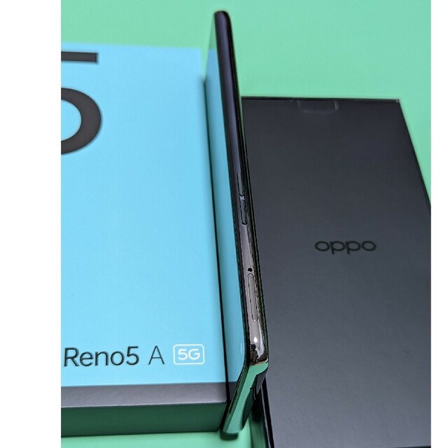 OPPO(オッポ)のOPPO Reno5 A 本体シルバーブラックCPH2199アンドロイド中古 スマホ/家電/カメラのスマートフォン/携帯電話(スマートフォン本体)の商品写真