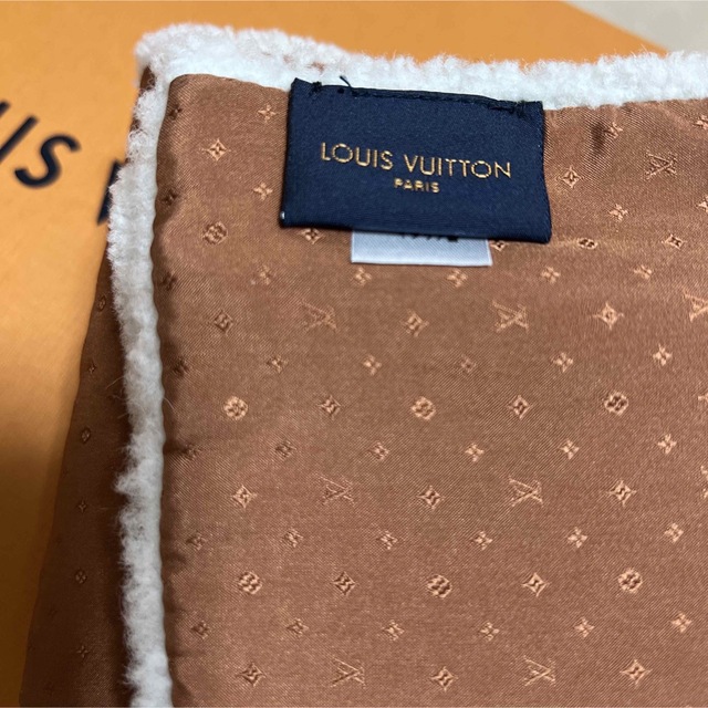 お値下げしました！Louis Vuitton マフラー エシャルプシャーリング