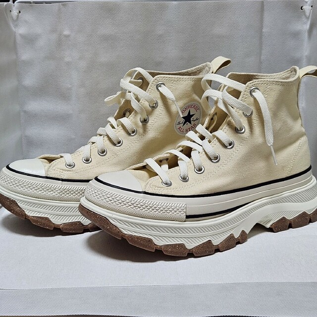 CONVERSE(コンバース)の【新同品】コンバース オールスター トレックウェーブ ハイ バターホワイト ガム メンズの靴/シューズ(スニーカー)の商品写真