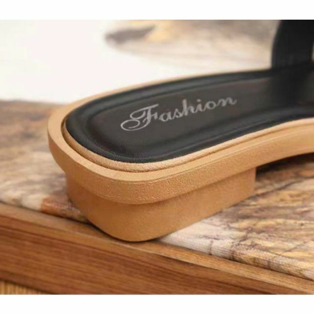 リボンサンダル  黒 L サンダル ぺたんこサンダル フラット  リボン レディースの靴/シューズ(サンダル)の商品写真