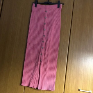 ジーナシス(JEANASIS)のピンク色　　可愛い　ロングスカート(その他)