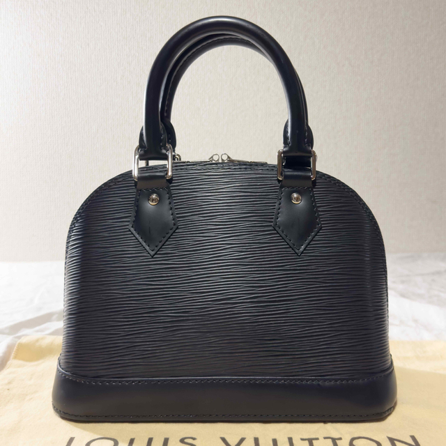 LOUIS VUITTON(ルイヴィトン)のルイヴィトン アルマ BB エピ ショルダーバッグ ハンドバッグ スモール 黒 レディースのバッグ(ハンドバッグ)の商品写真